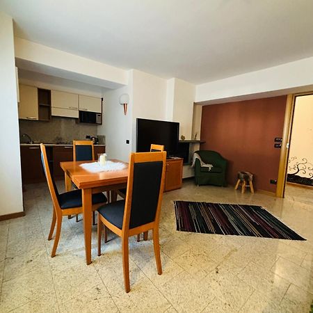 Residence Pizzo Scalino คีเอซา อิน วัลมาเลนโก ภายนอก รูปภาพ
