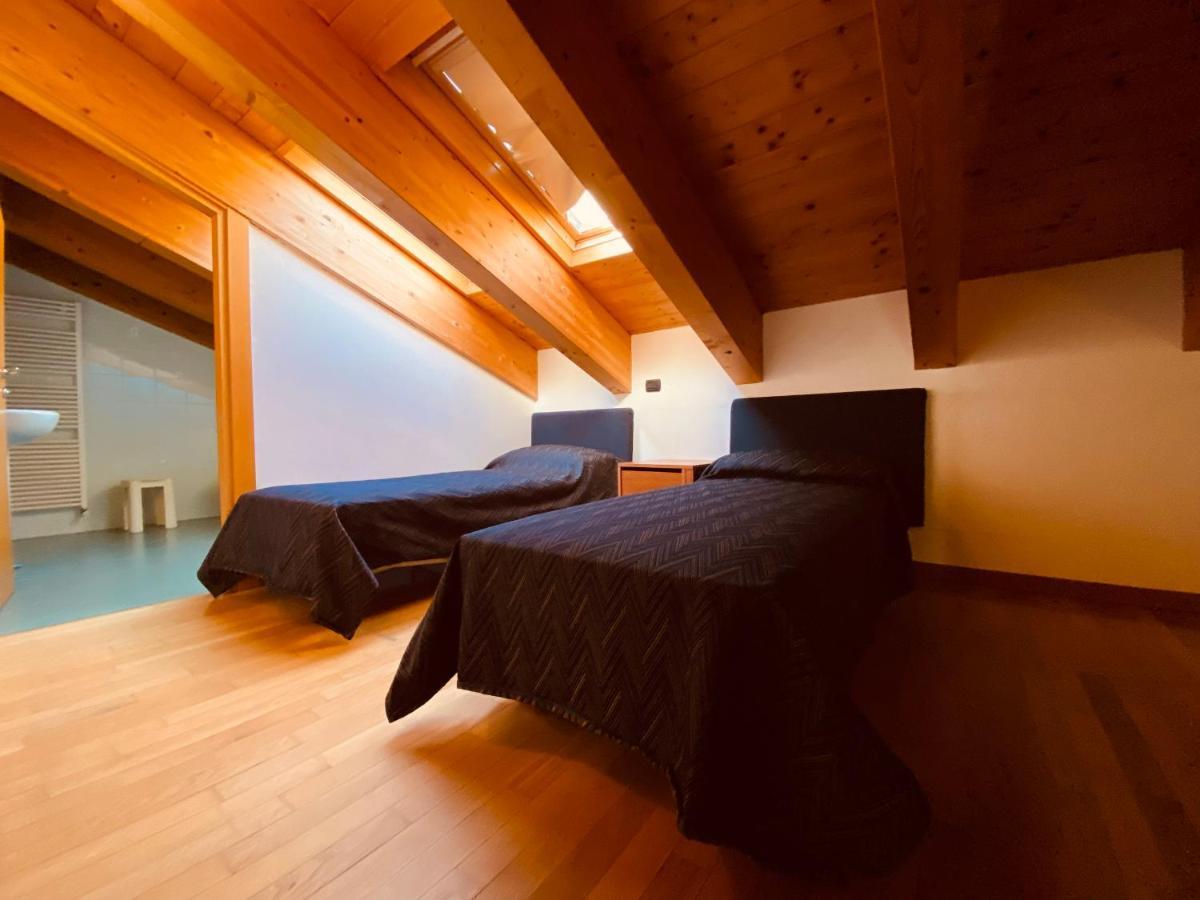 Residence Pizzo Scalino คีเอซา อิน วัลมาเลนโก ภายนอก รูปภาพ