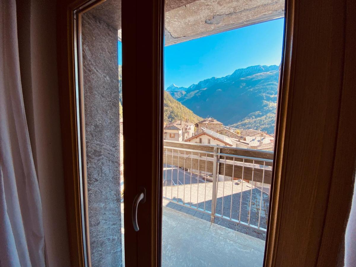 Residence Pizzo Scalino คีเอซา อิน วัลมาเลนโก ภายนอก รูปภาพ